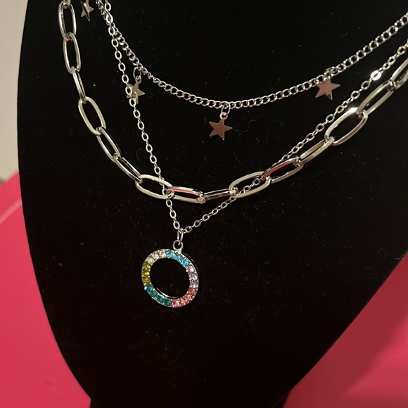 Layered necklace with pendant - Picture 5 of 5